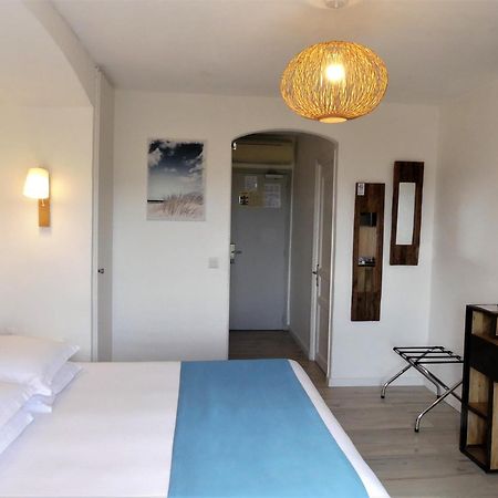 Hotel De La Vierge Noire Sainte-Maxime Eksteriør billede