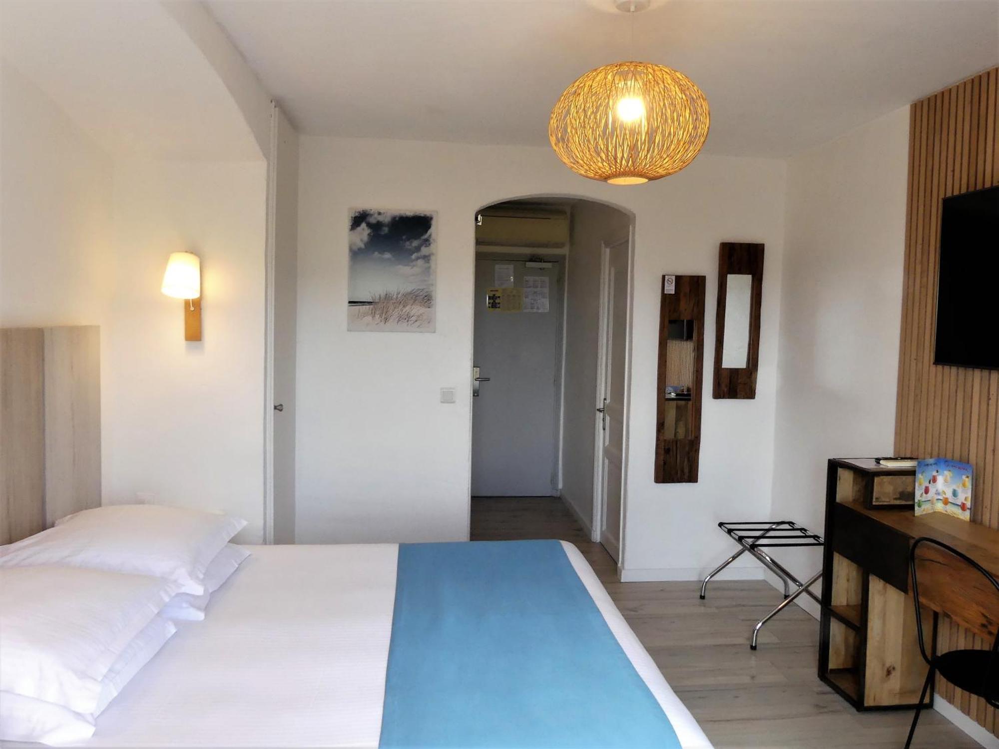 Hotel De La Vierge Noire Sainte-Maxime Eksteriør billede